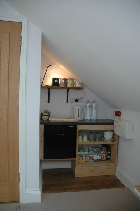 Cowslip Barn Annexe, Countryside Stay Near Chichester Exterior photo